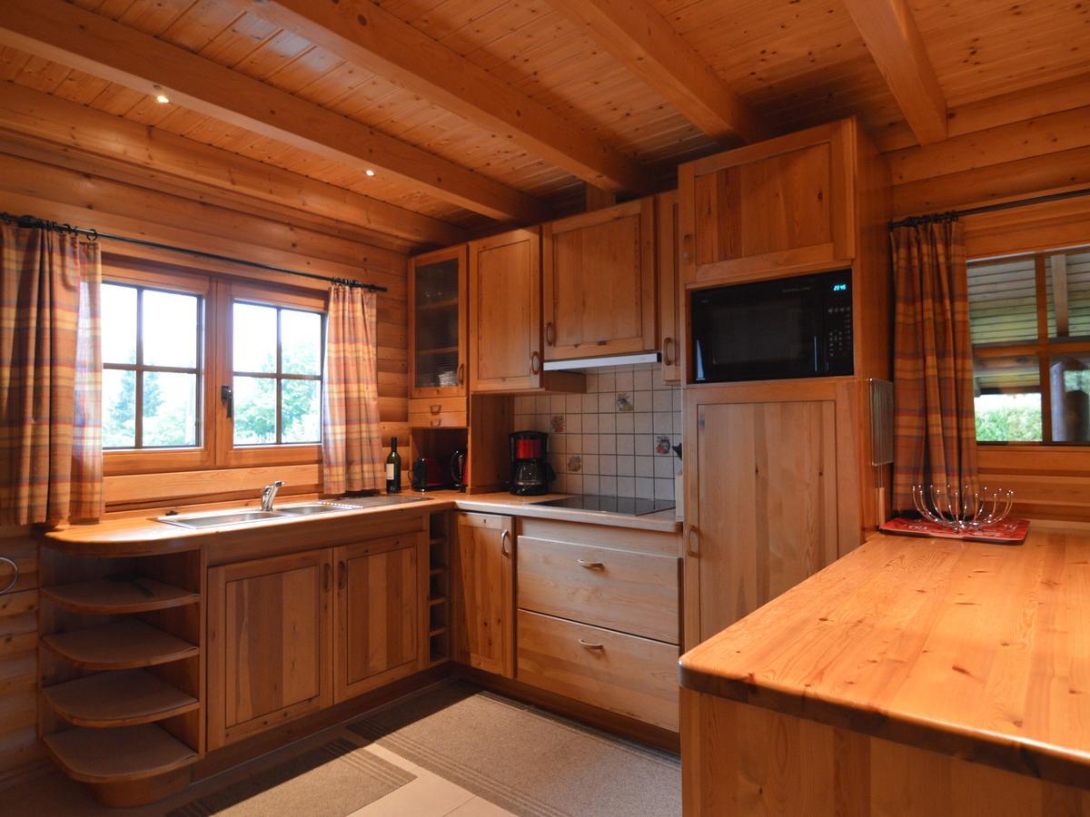 Charming Chalet With Private Garden In Stavelot Hockai 外观 照片