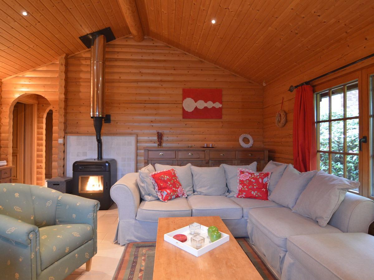 Charming Chalet With Private Garden In Stavelot Hockai 外观 照片