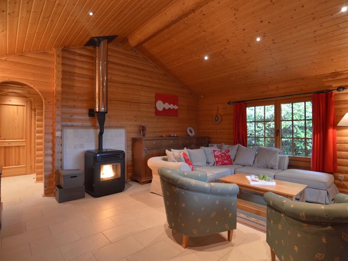 Charming Chalet With Private Garden In Stavelot Hockai 外观 照片